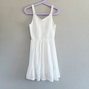 Art Class Girls Size Small 6/7 Sleeveless Smocked Sun Dress, White Rayon Blend
